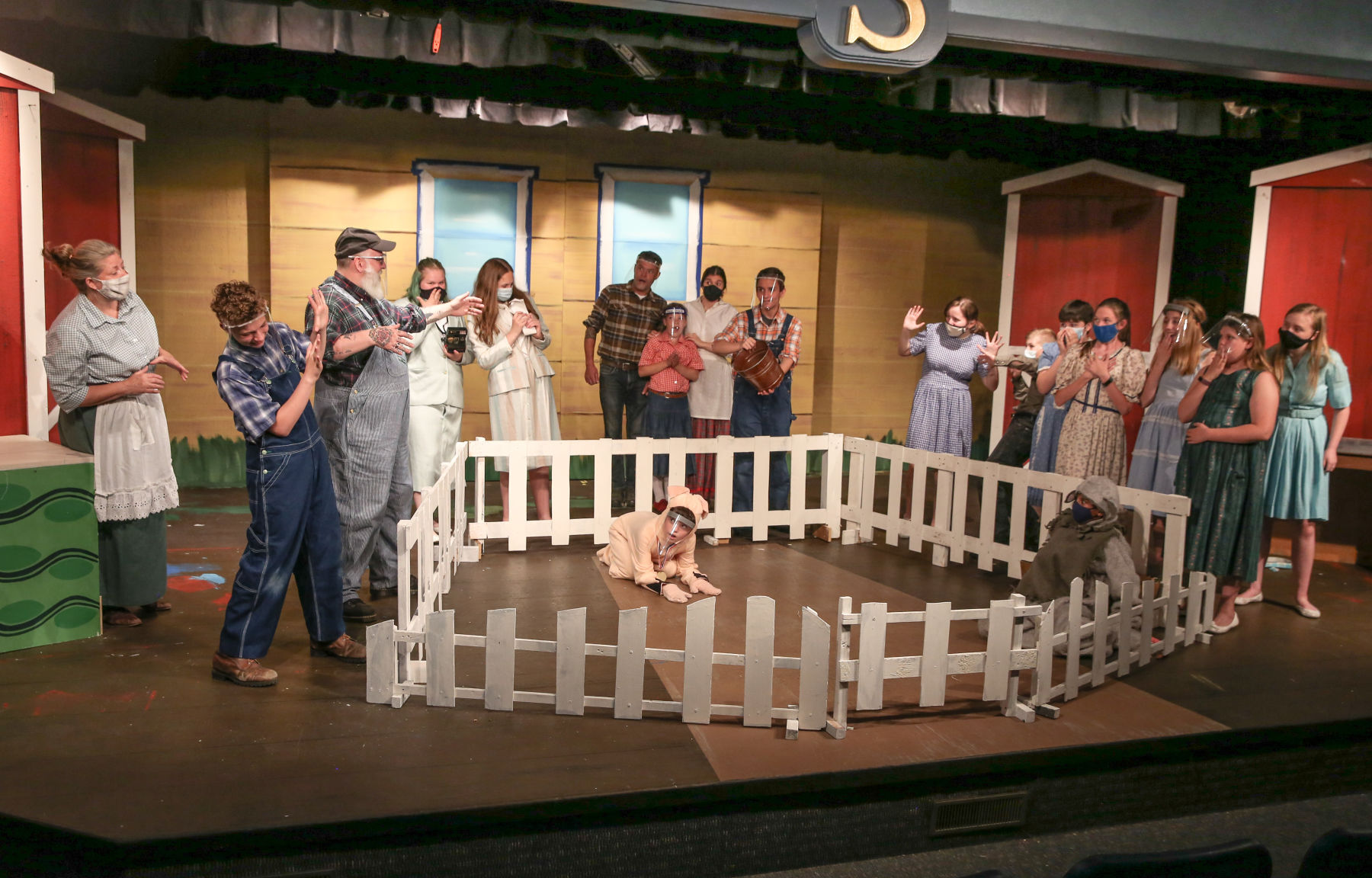 Stebens Children's Theatre - Charlotte's Web kids and adults cast